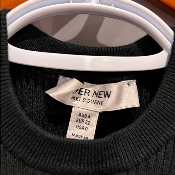 Ever New Elegant Dark green Ribbed Knit Dress - Picture 2 of 6